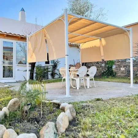 Tatil Evi Casetta Bianca Con Giardino *